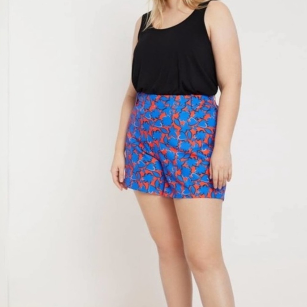 Eloquii High Waist Red and Blue Floral Print Shorts Size 20